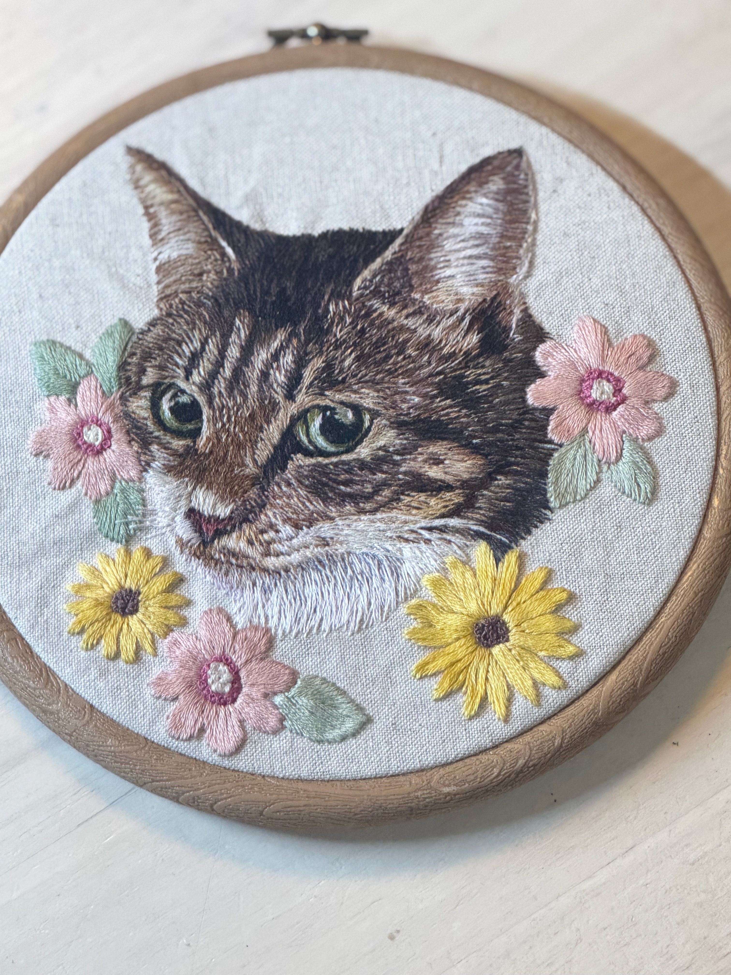 17cmサイズの刺繍作品